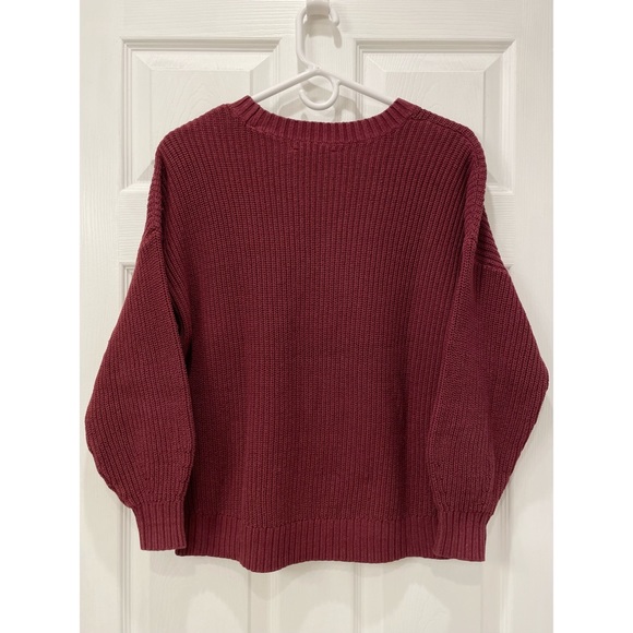 Hollister Sweater - Picture 2 of 12